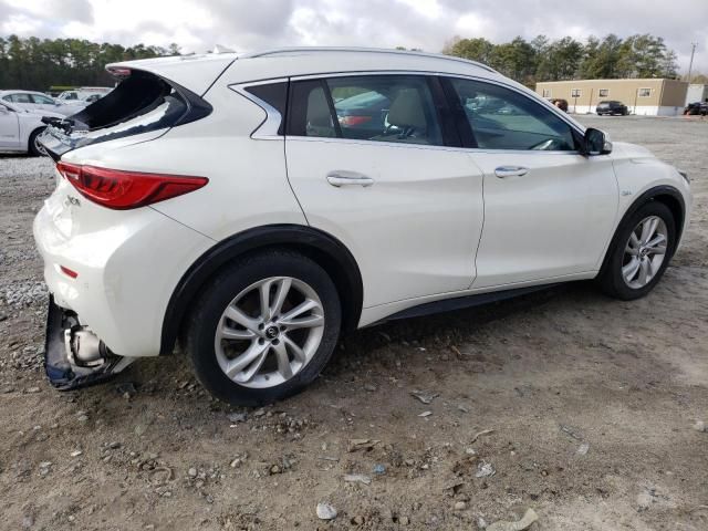 2017 Infiniti QX30 Base