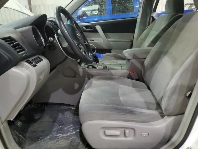 2013 Toyota Highlander Base