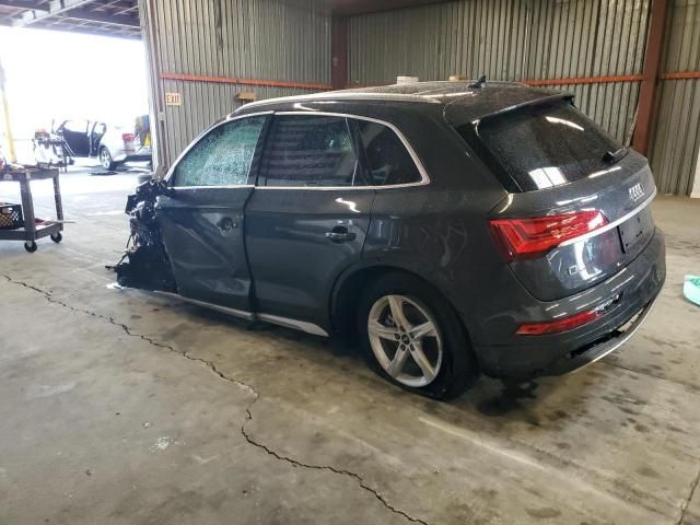 2023 Audi Q5 Premium 40