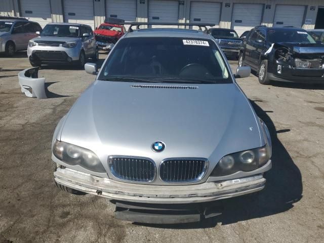 2003 BMW 330 XI