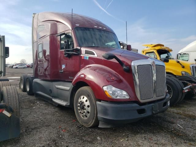 2019 Kenworth Construction T680