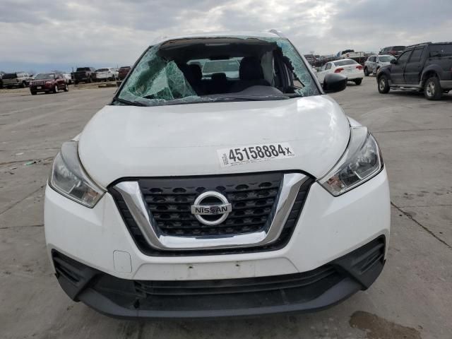 2019 Nissan Kicks S