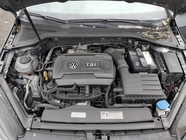 2018 Volkswagen Golf S