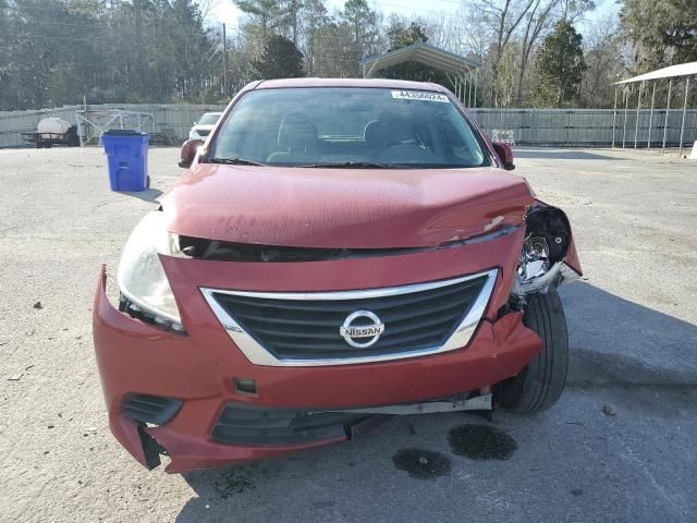 2013 Nissan Versa S