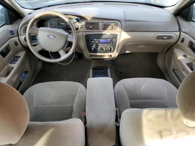 2006 Ford Taurus SE