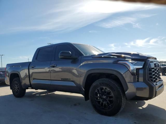 2023 Toyota Tundra Crewmax SR5