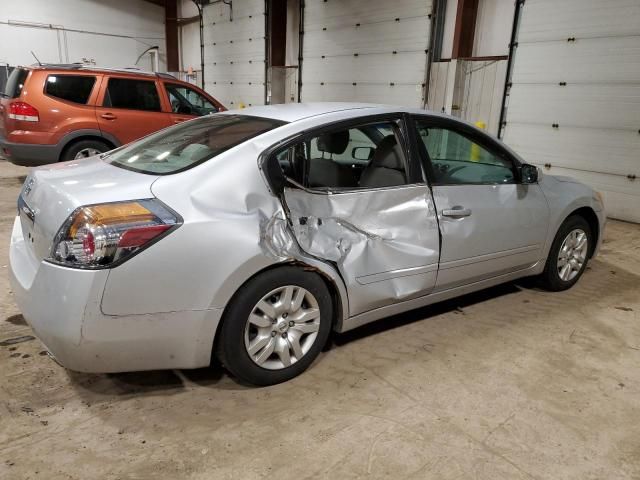 2010 Nissan Altima Base