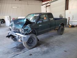 Salvage trucks for sale at Lufkin, TX auction: 2000 Toyota Tacoma Xtracab Prerunner