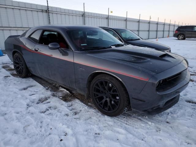 2015 Dodge Challenger SXT Plus