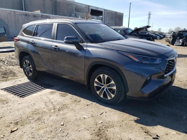 2023 Toyota Highlander L