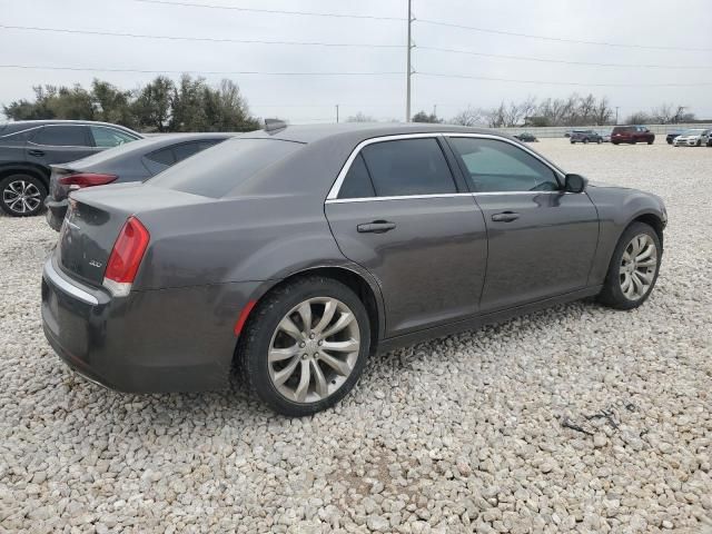 2019 Chrysler 300 Touring