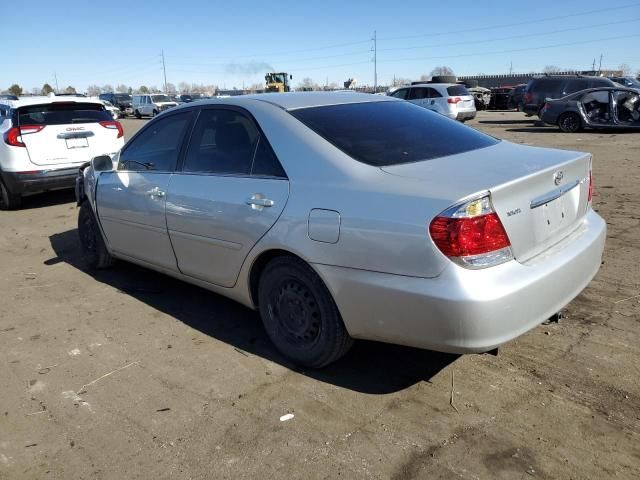 2005 Toyota Camry LE