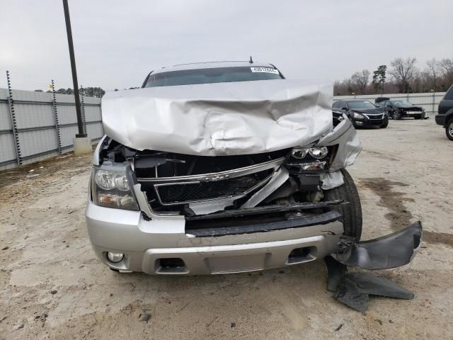 2014 Chevrolet Suburban C1500 LT