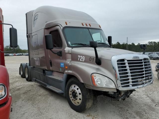 2016 Freightliner Cascadia 125