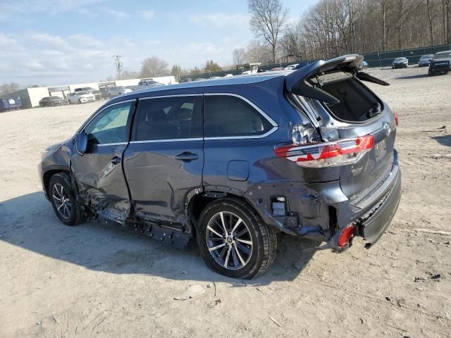 2019 Toyota Highlander SE