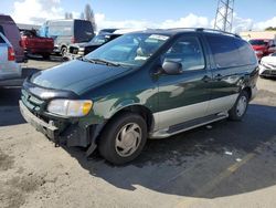 Toyota Sienna LE salvage cars for sale: 2000 Toyota Sienna LE