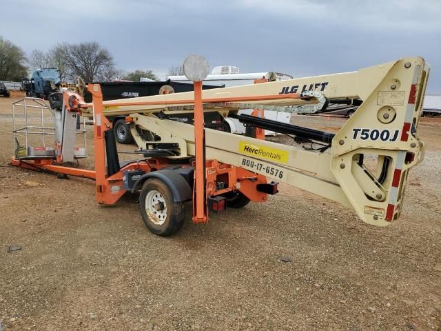 2017 JLG T500J