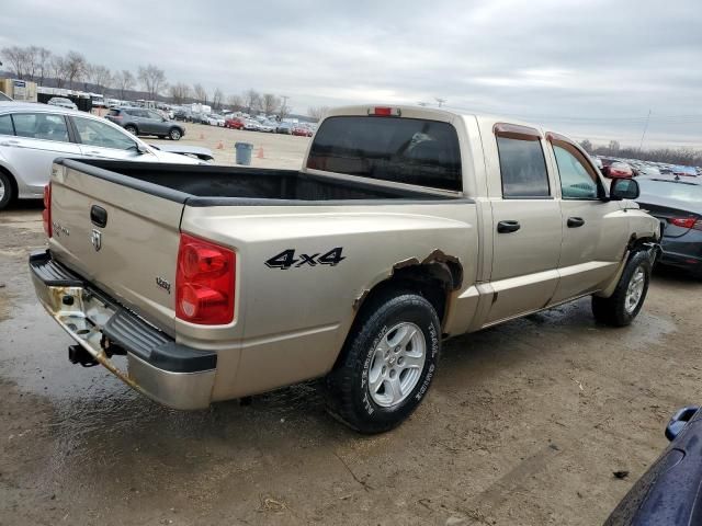 2005 Dodge Dakota Quad SLT