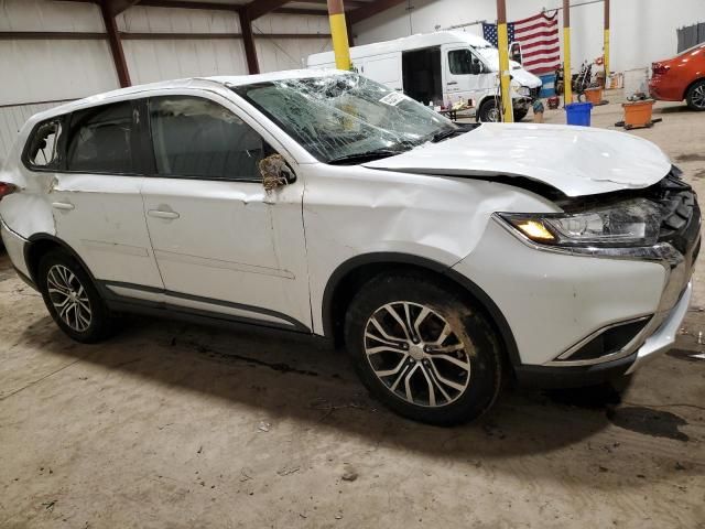 2016 Mitsubishi Outlander SE