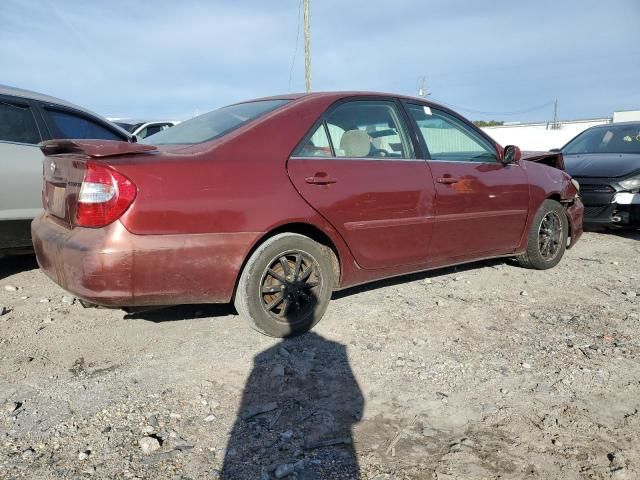 2004 Toyota Camry LE