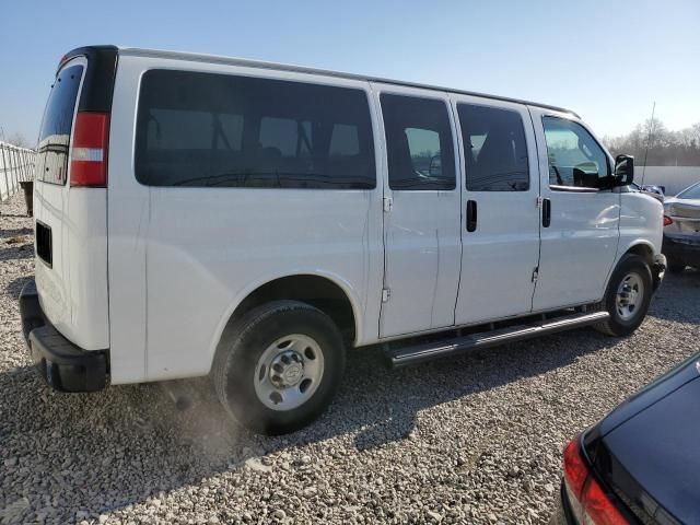 2017 Chevrolet Express G2500 LS