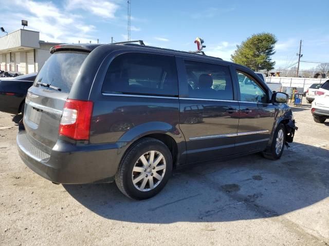 2012 Chrysler Town & Country Touring