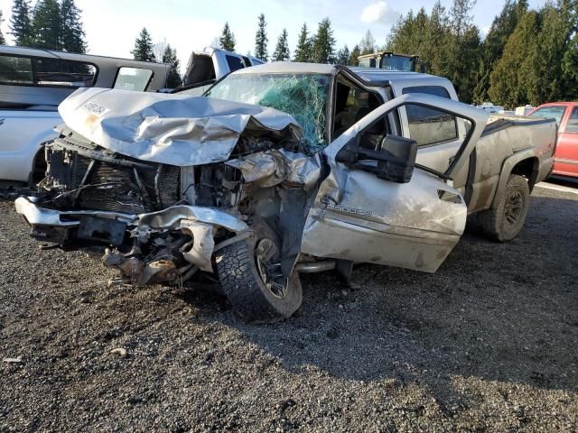 2004 GMC Sierra K2500 Heavy Duty