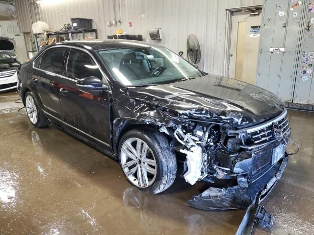 2016 Volkswagen Passat SEL