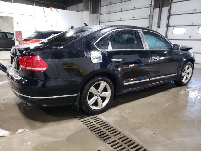 2013 Volkswagen Passat SE