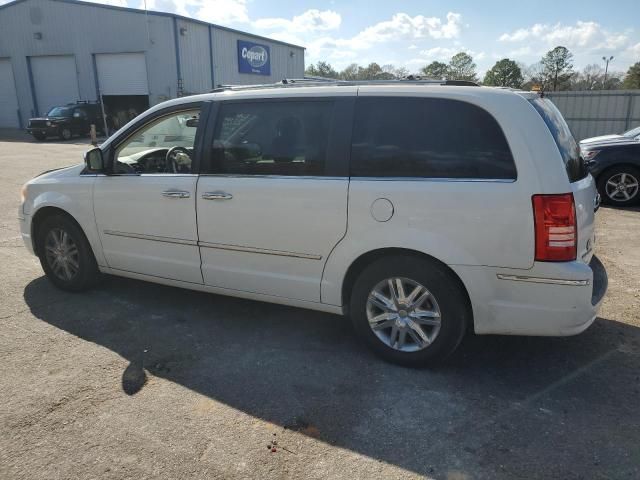 2009 Chrysler Town & Country Limited