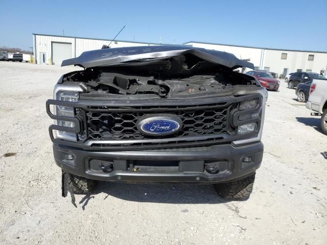 2023 Ford F350 Super Duty