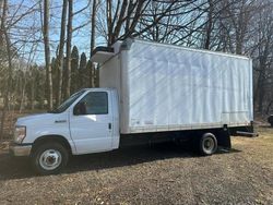 Salvage trucks for sale at New Britain, CT auction: 2016 Ford Econoline E450 Super Duty Cutaway Van