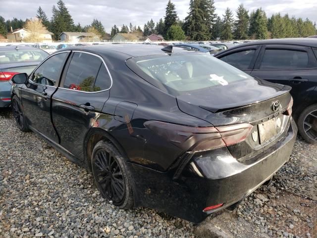 2020 Toyota Camry SE