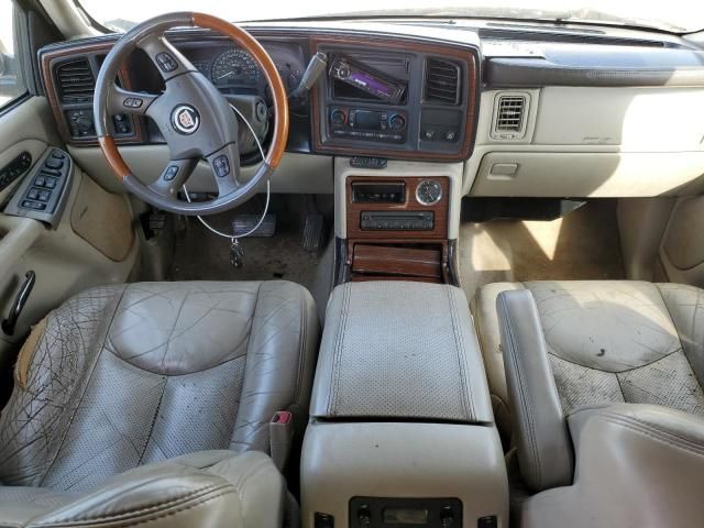 2004 Cadillac Escalade Luxury