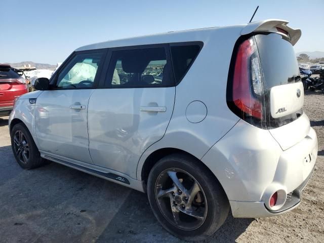 2016 KIA Soul +