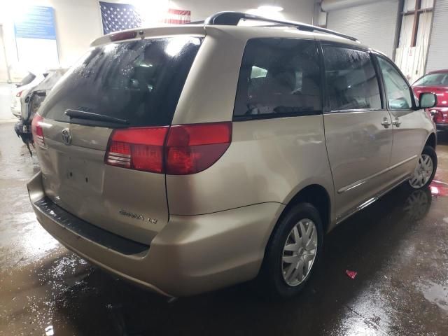 2004 Toyota Sienna CE