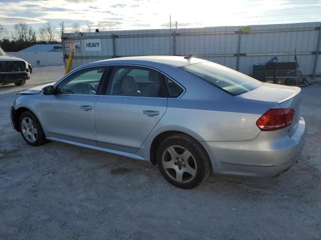 2013 Volkswagen Passat SEL