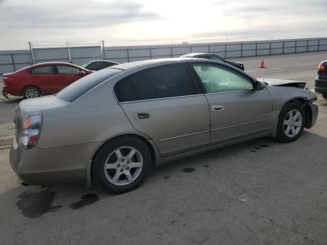 2003 Nissan Altima Base