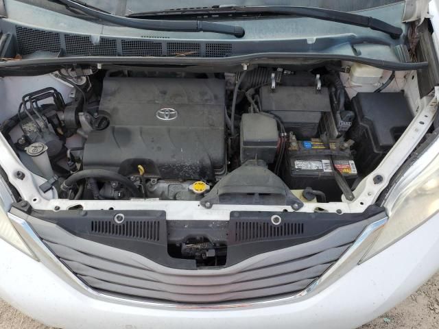 2014 Toyota Sienna XLE