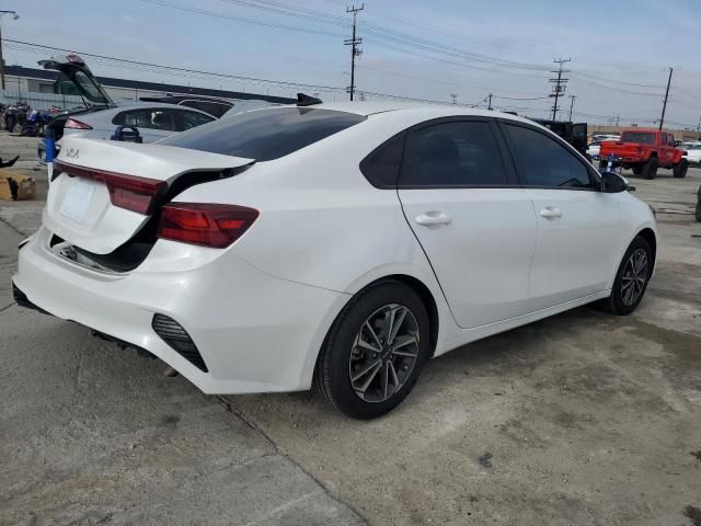 2023 KIA Forte LX