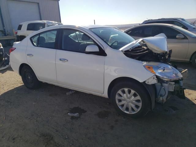 2013 Nissan Versa S