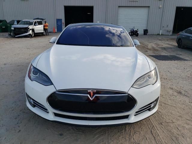 2015 Tesla Model S 70D