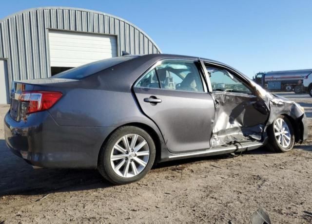 2014 Toyota Camry Hybrid