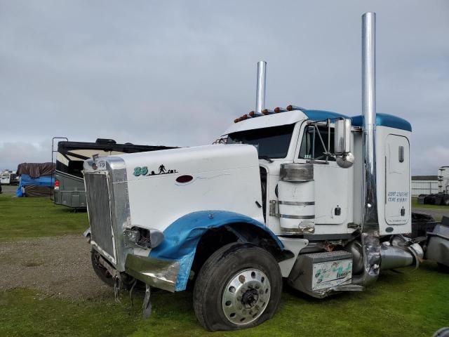 1999 Peterbilt 379