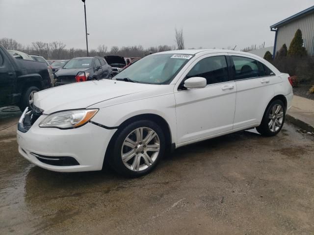 2013 Chrysler 200 Touring