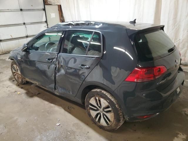 2016 Volkswagen E-GOLF SE