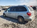 2005 Chrysler Town & Country Touring