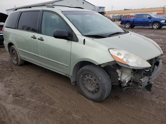 2009 Toyota Sienna CE