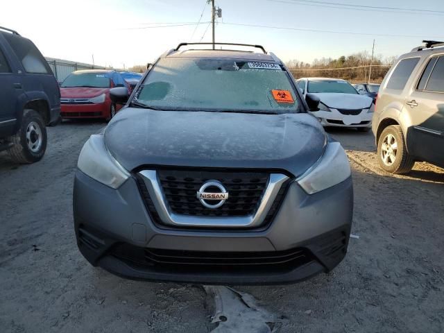 2019 Nissan Kicks S