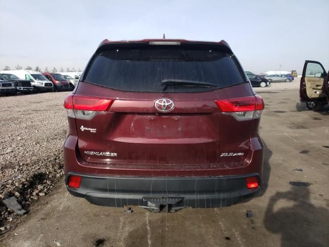 2018 Toyota Highlander SE